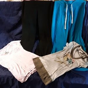 Womens small lazy daisy lot